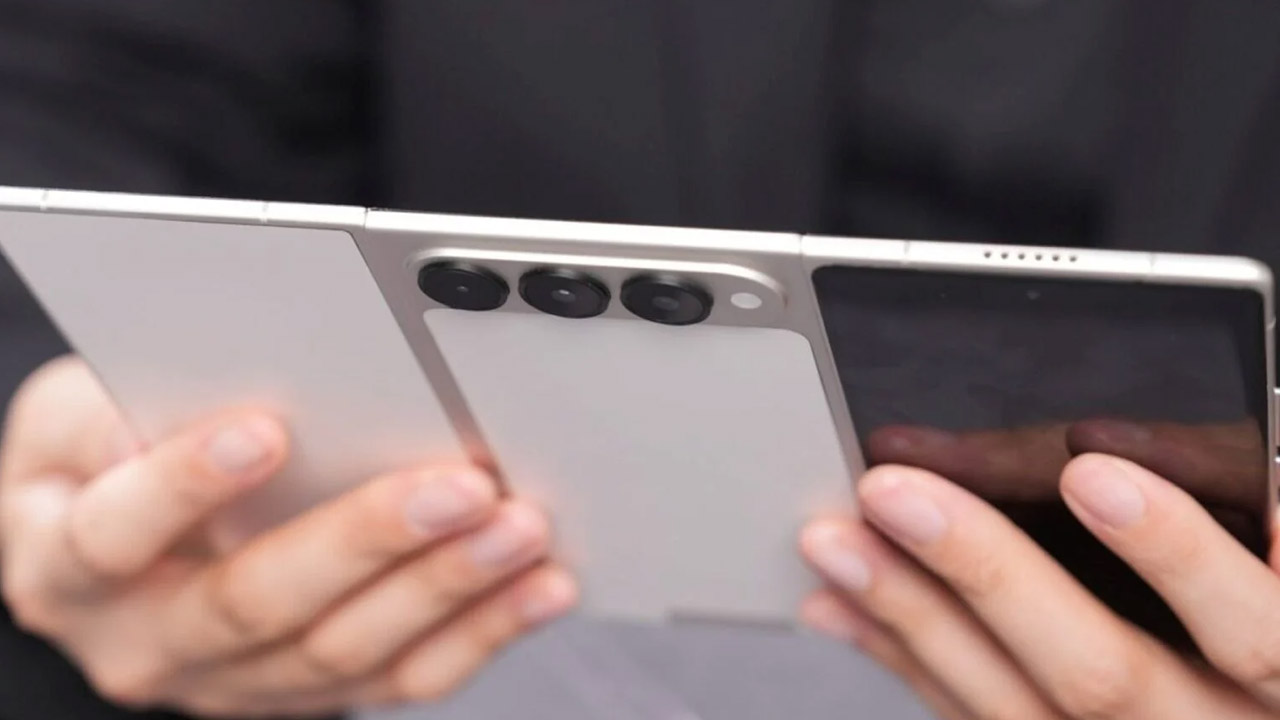 TECNO PHANTOM Ultimate G Fold Thinnest Tri-Fold Smartphone
