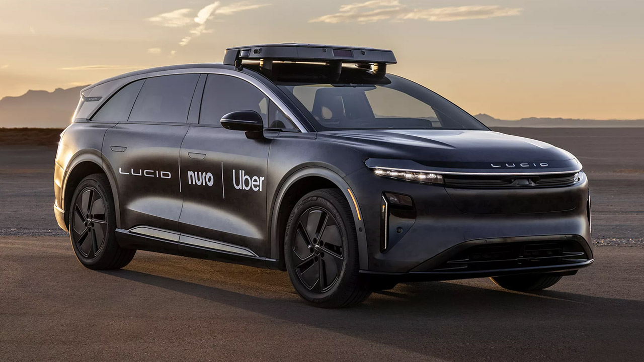 Uber Lucid Robotaxi Reveal