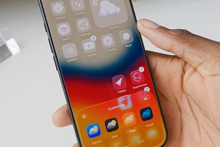 Apple iOS 26 Public Beta Hands-On Liquid Glass