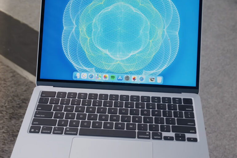 15.3" Apple MacBook Air M4 2025