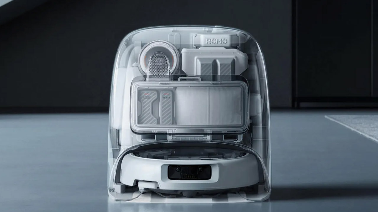 DJI Romo Robot Vacuum