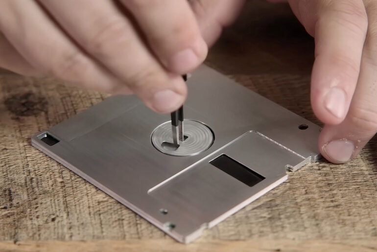 DIY Homemade Floppy Disk Scratch