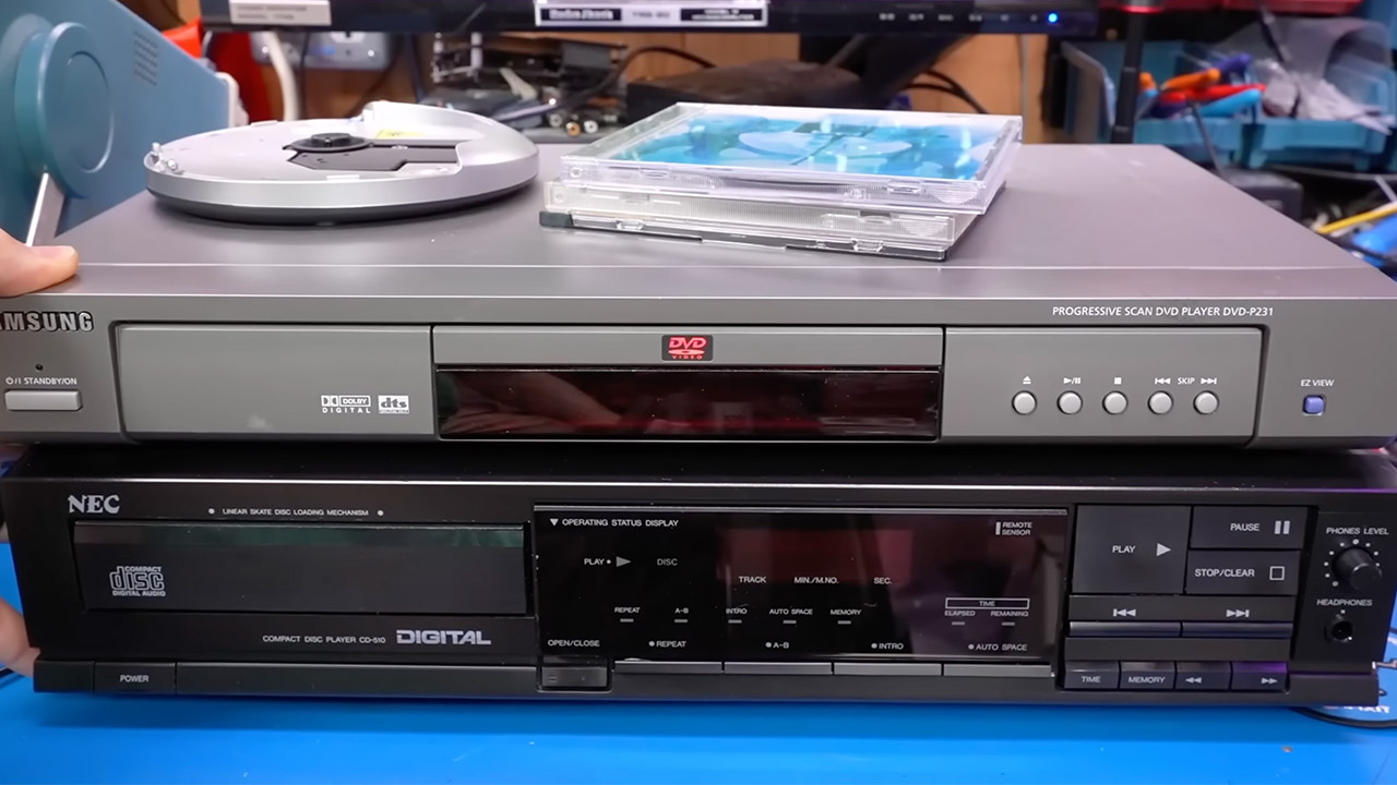 Lorde Clear CD Player Issues Problems