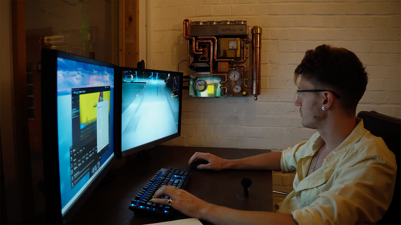 Custom Steampunk Water-Cooled PC WALL-Y