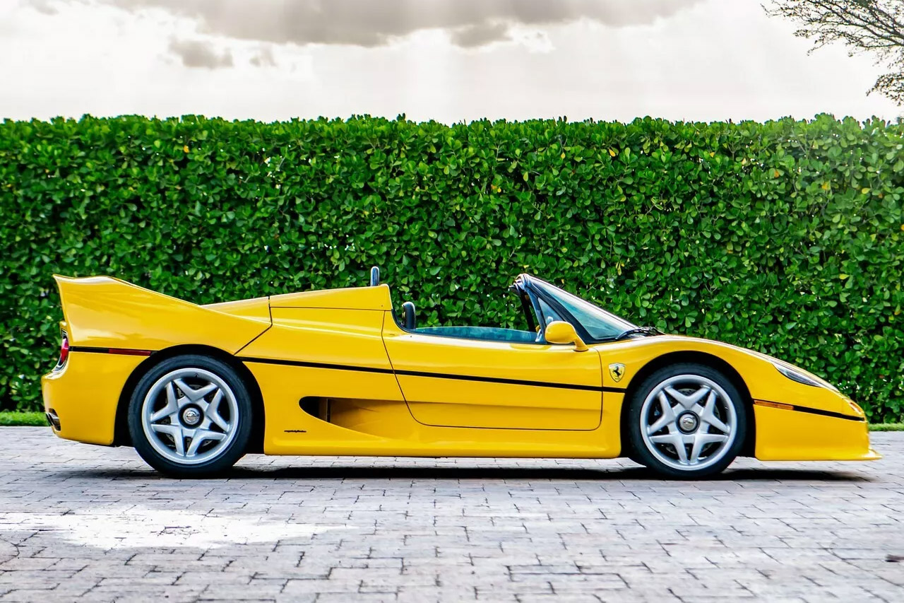 Ralph Lauren Giallo Modena Ferrari F50