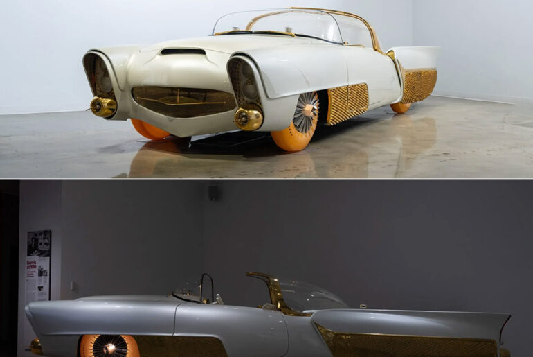 1953 Lincoln Golden Sahara II Glowing Wheels For Sale