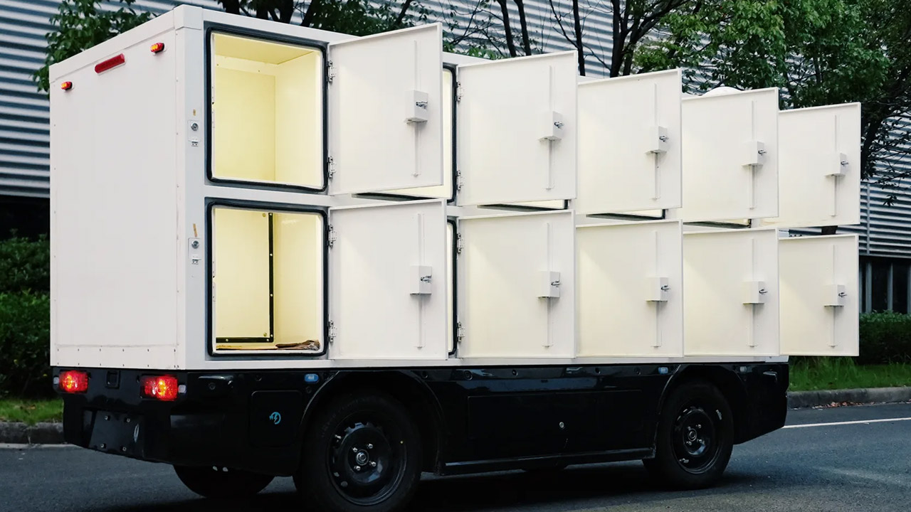Robomart RM5 Grocery Store on Wheels Autonomous
