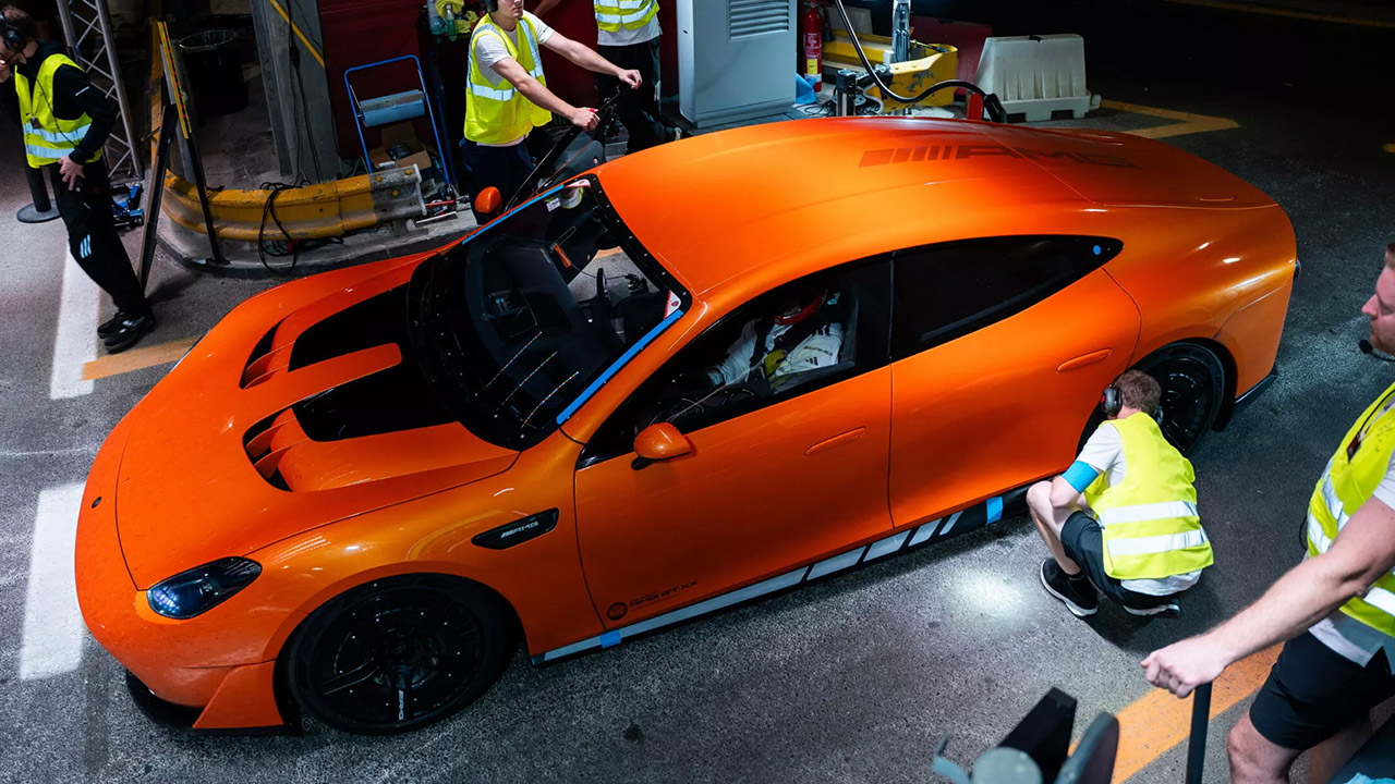 Mercedes-AMG GT XX EV Endurance Records Nardo Track