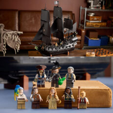 LEGO Icons Captain Jack Sparrow's Pirate Ship 10365 Set