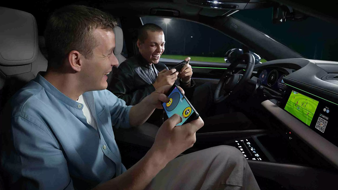 2026 Porsche Macan Electric AirConsole