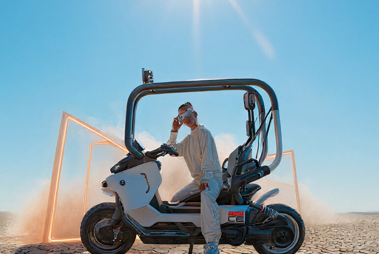 BMW Motorrad Vision CE Electric Scooter