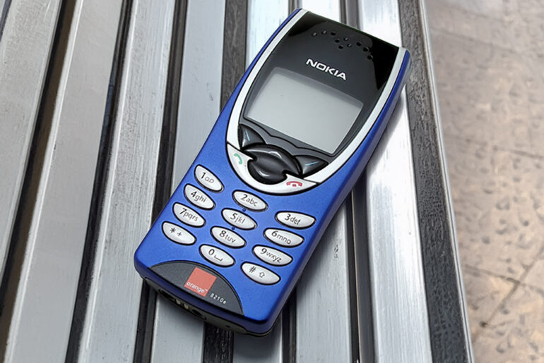 Inside Nokia Factory 1999 3210 8210 Phones