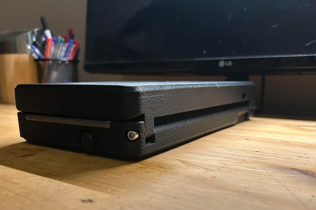 Lenovo Legion Go Handheld Gaming PC Laptop Mod