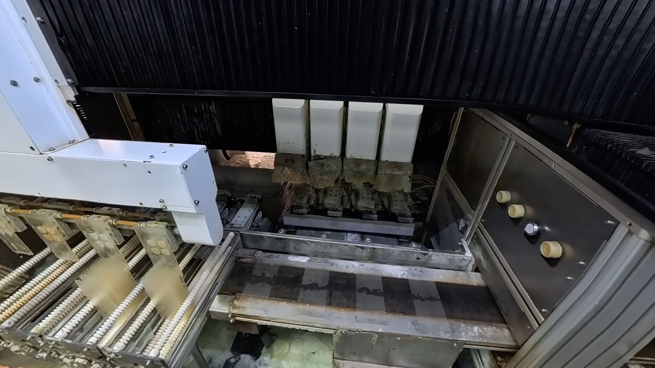 Inside iPhone Screen Factory