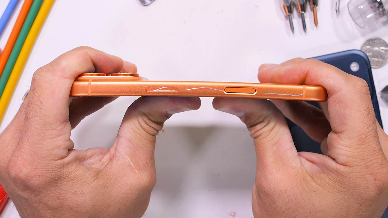 iPhone 17 Pro Durability Scratch Test