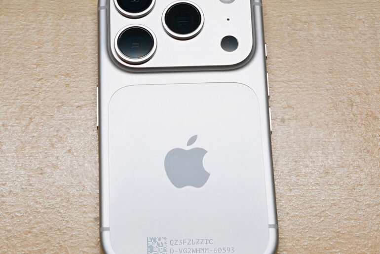 iPhone 17 Pro Mini Dummy Prototype
