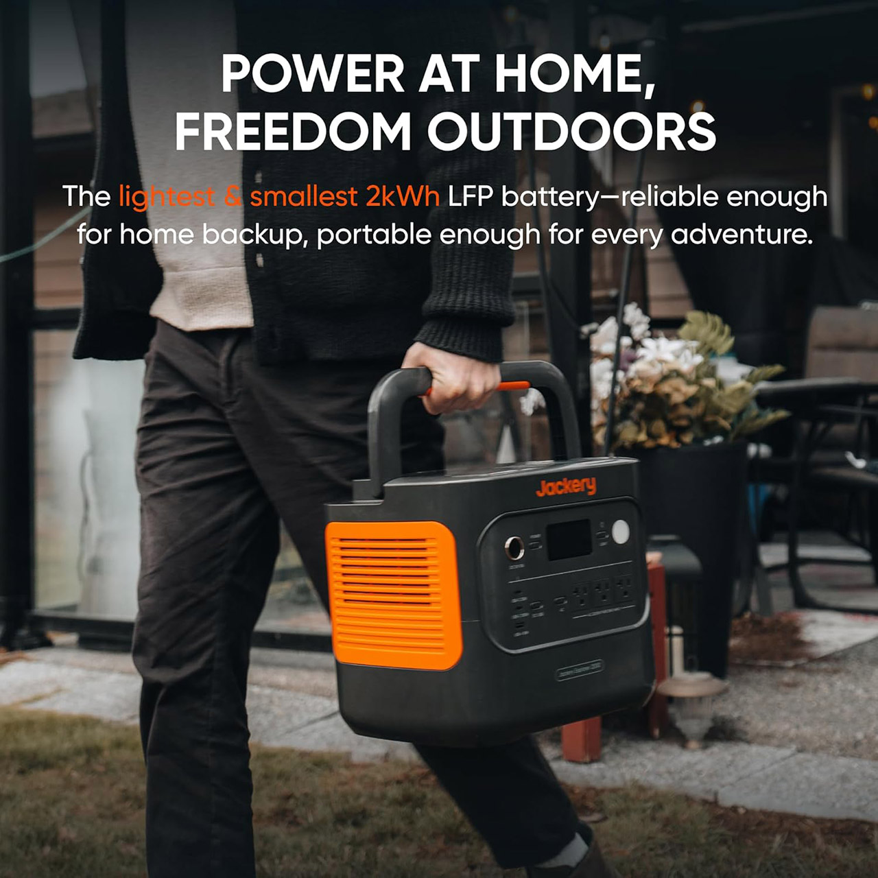 Jackery Explorer 2000 v2 Portable Power Station
