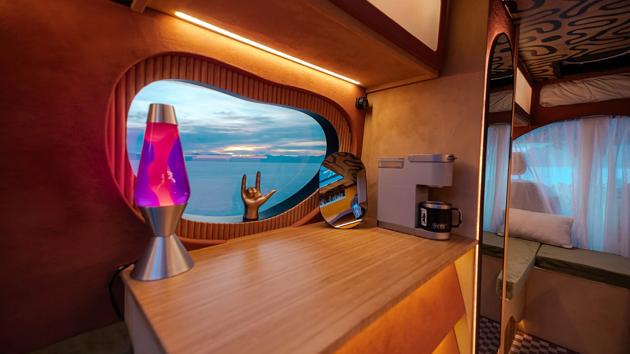 Vanedelic Camper Van Kirby Winson