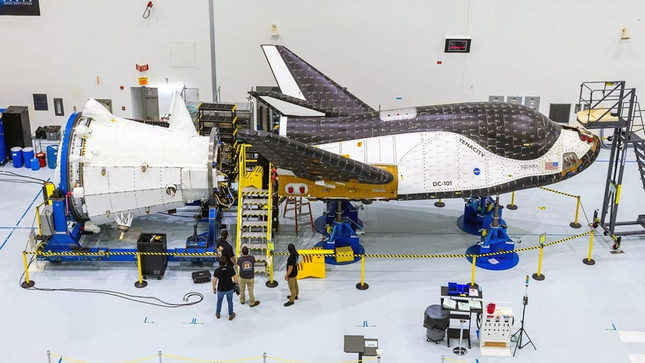 Sierra Space Dream Chaser Spaceplane First Flight