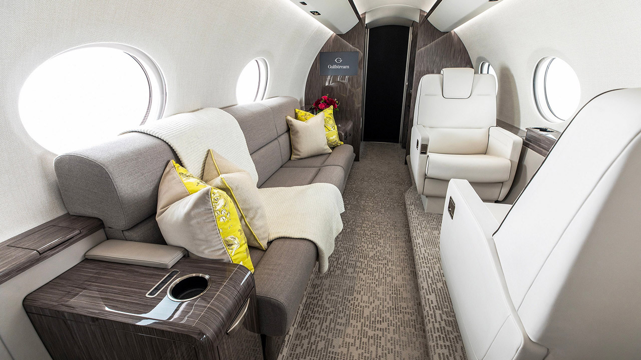 Gulfstream G300 Business Jet Interior