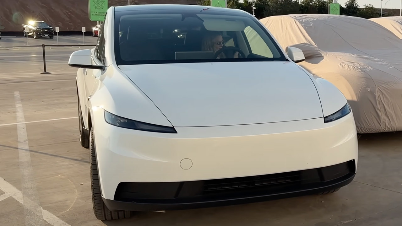 Tesla Model Y Standard Headlights