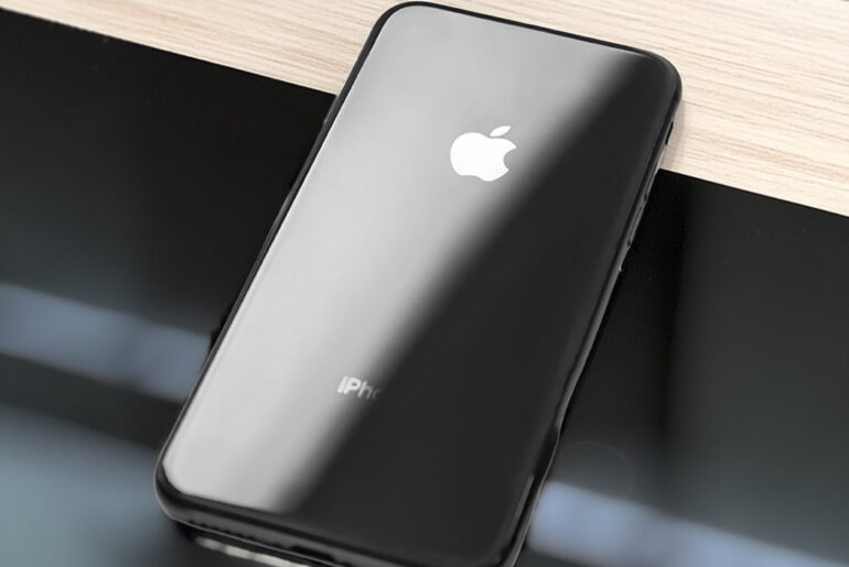 No Camera-Less iPhone Noncam