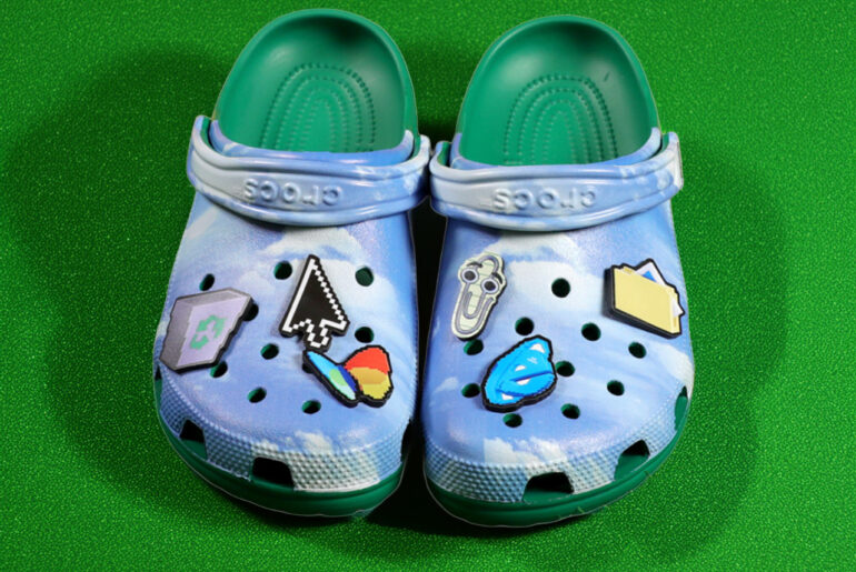 Microsoft Windows XP Crocs Clogs