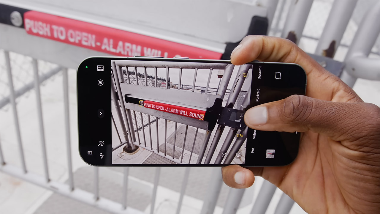 Xiaomi 17 Pro Max vs iPhone 17 Pro Max Comparison