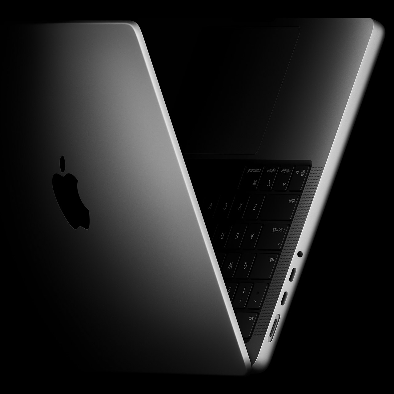 MacBook Pro M5 Ports