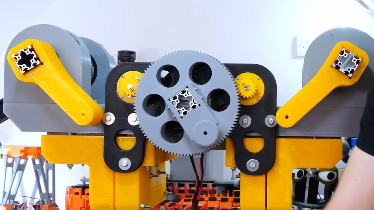 James Bruton Face-Controlled Car Arduino UNO Q Computer