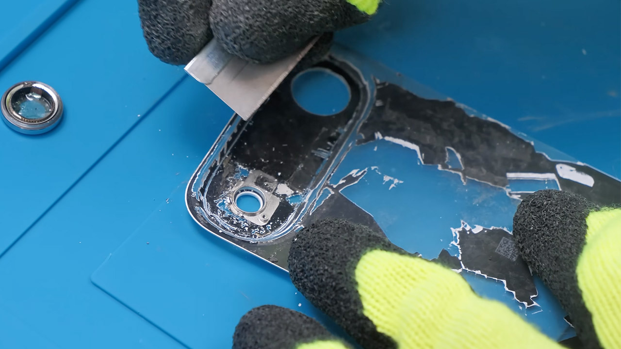 Transparent iPhone 17 Air
