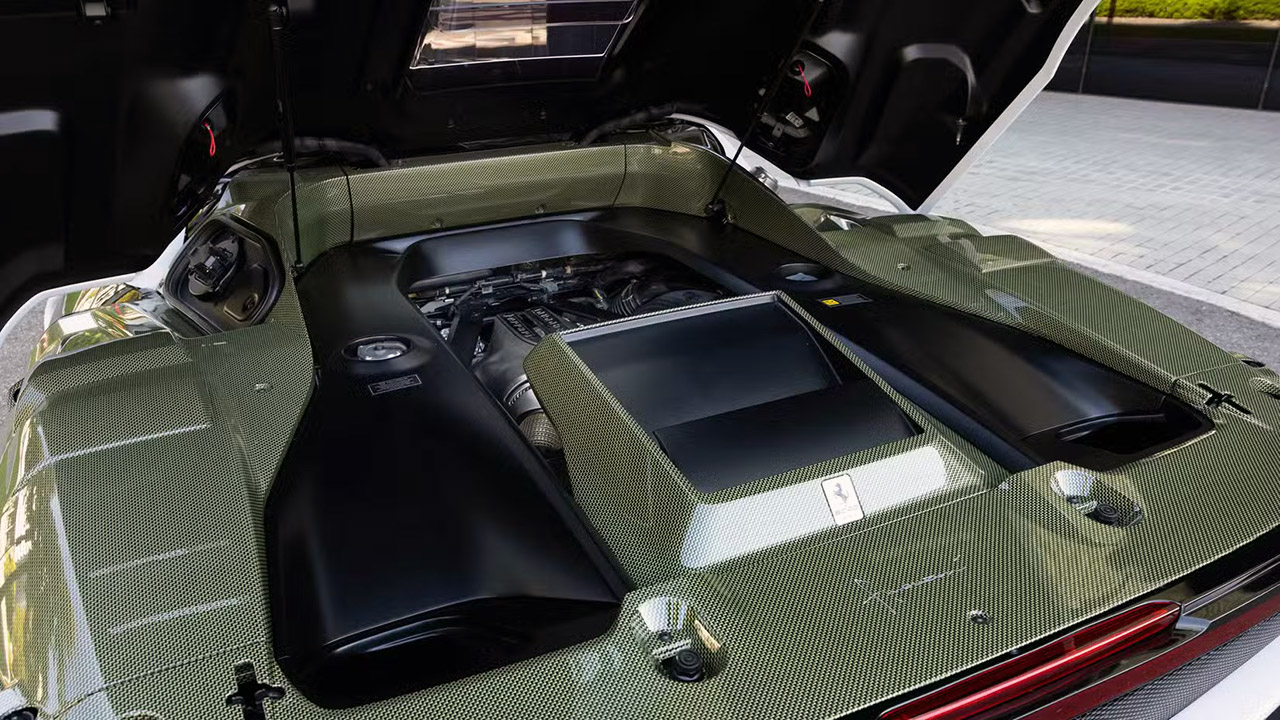 Ferrari SC40 Engine