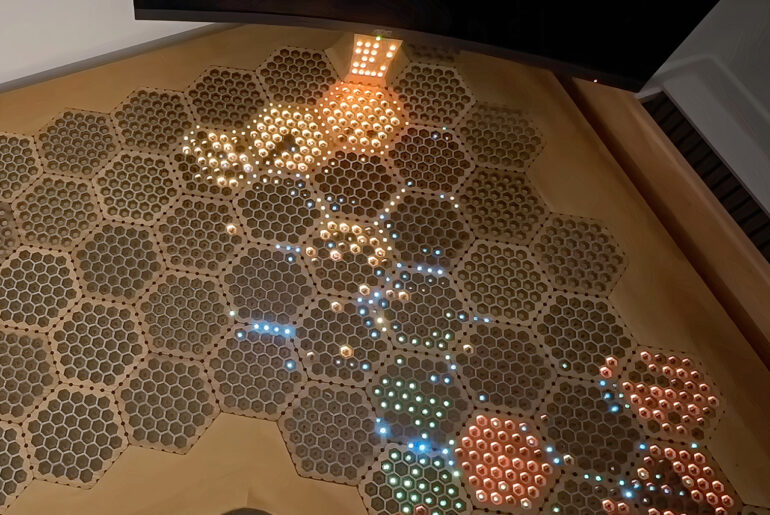 Computer Desk Beehive Activity