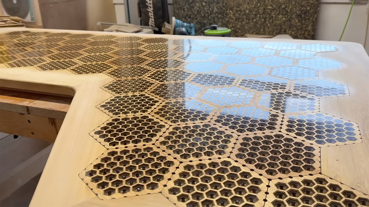 Computer Desk Beehive Activity