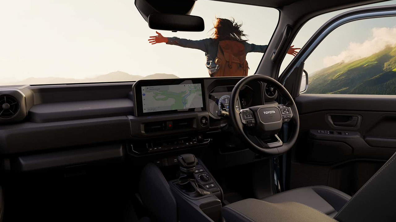 Toyota Land Cruiser FJ Interior