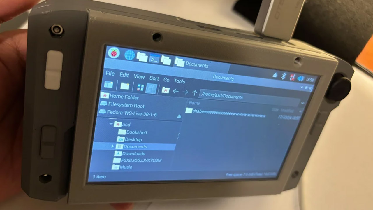 MutantC Raspberry Pi Handheld PC