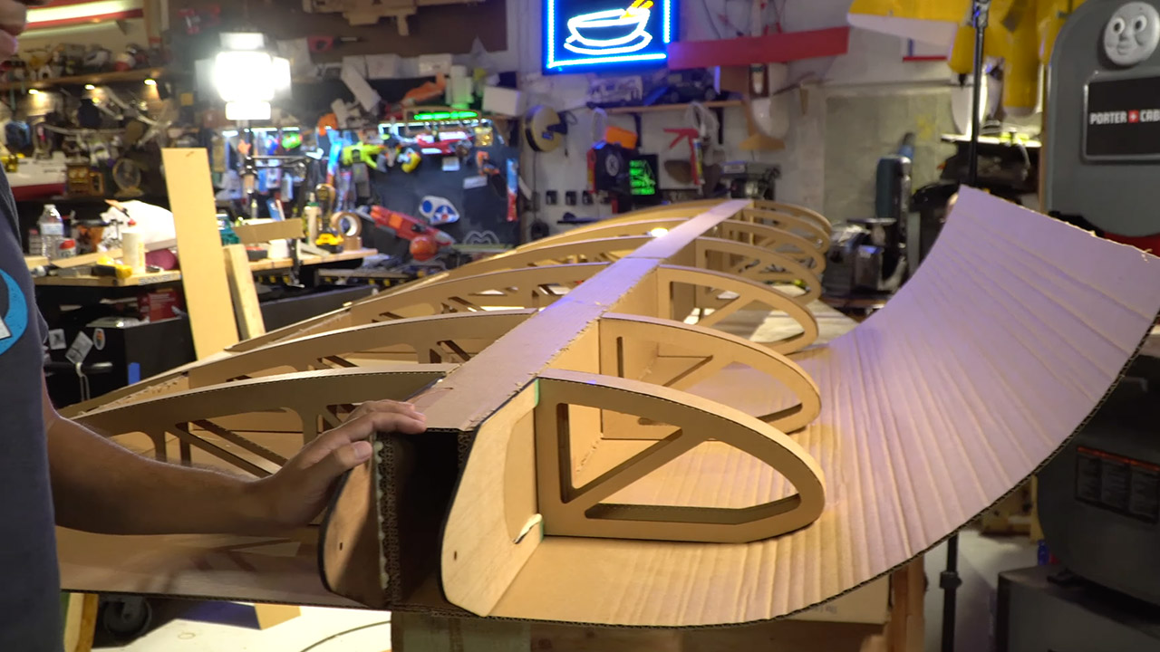 Flyable Airplane Wing Cardboard Trash