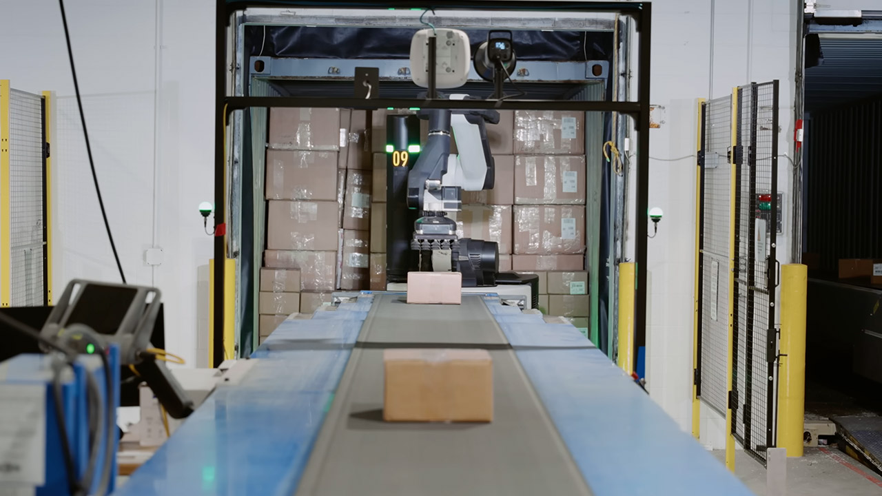 Boston Dynamics Stretch Robot Lab Test