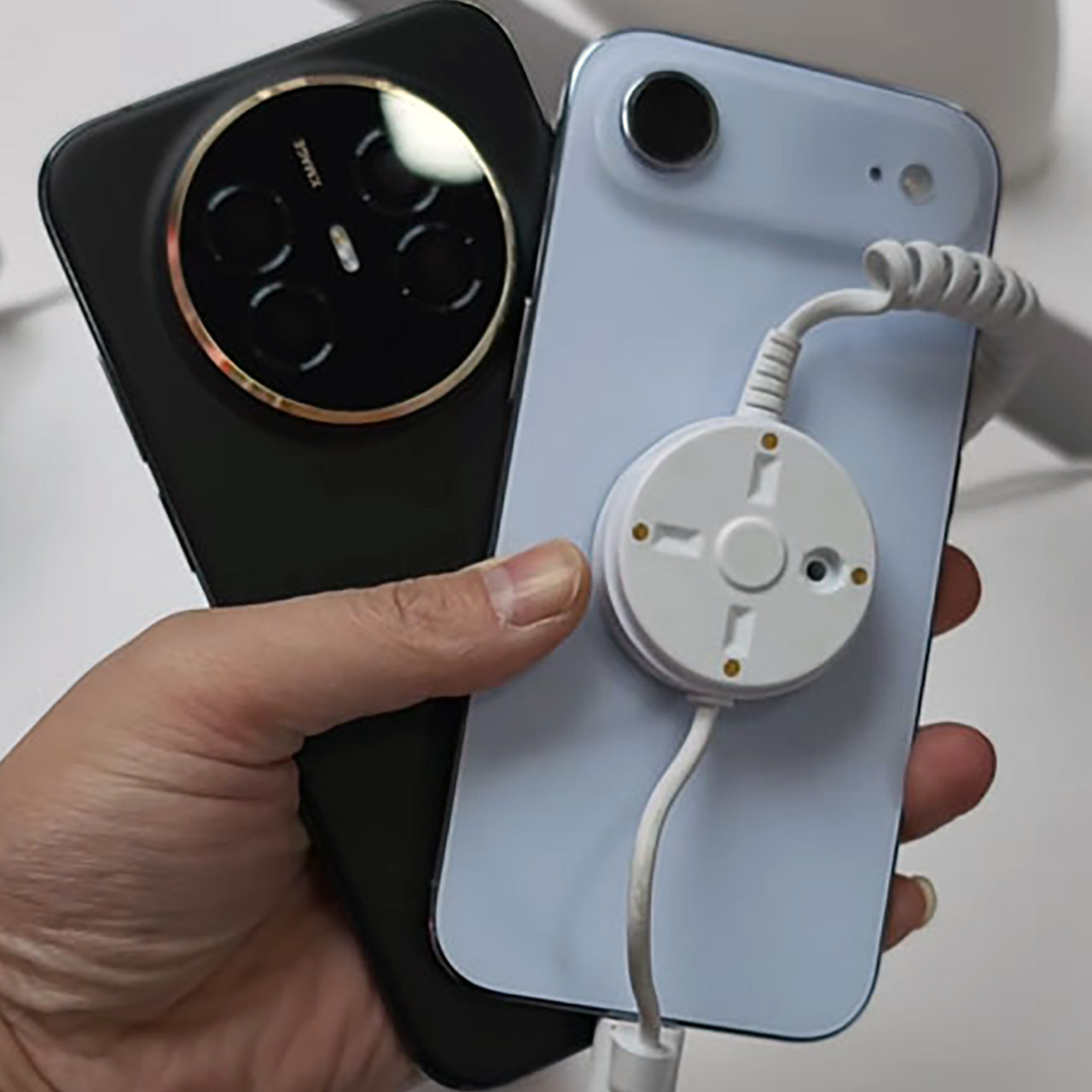 Huawei Mate Air 70 vs iPhone Air