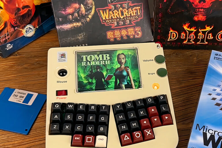 Handheld Windows 98 PC Mod