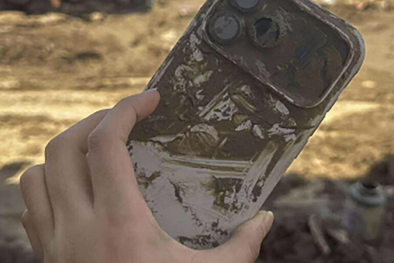 iPhone 17 Pro Max Flood Survival Disaster