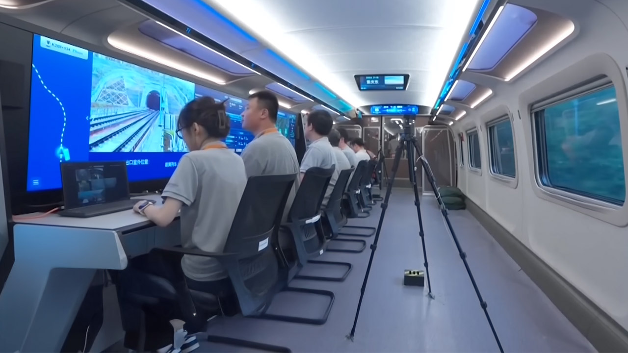 China CR450 Bullet Train Fastest High-Speed