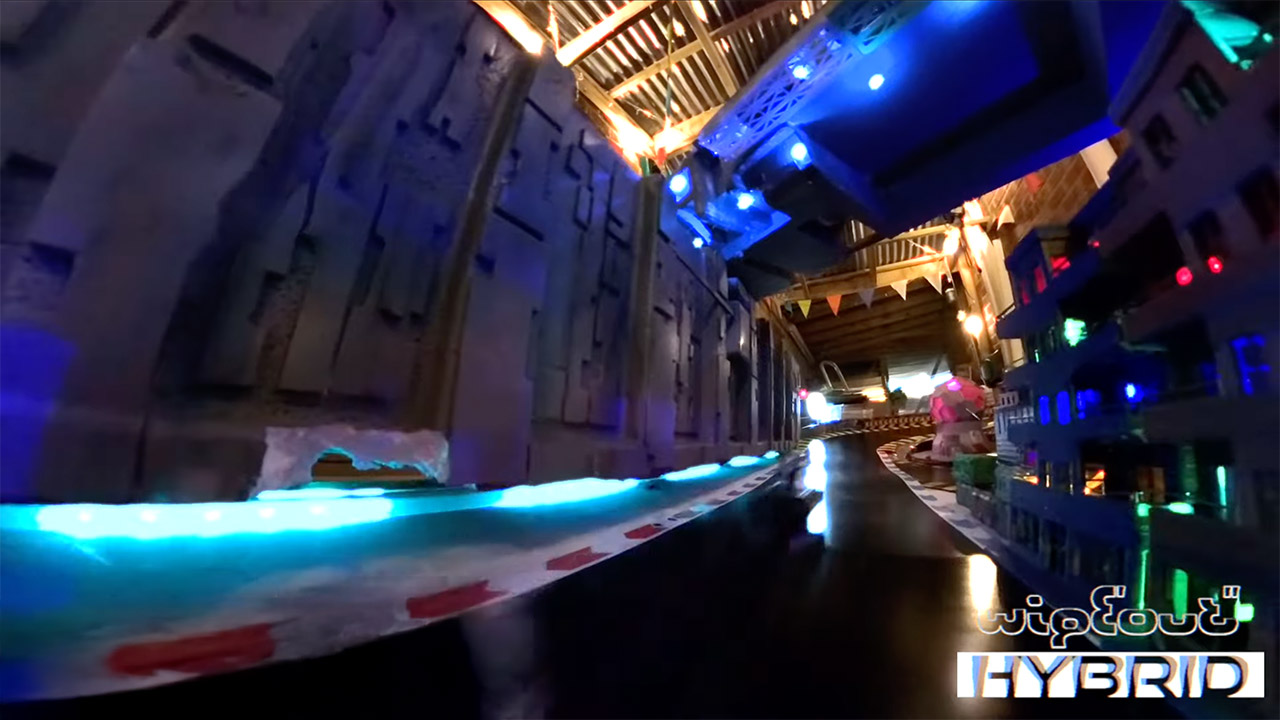 Wipeout Hybrid Real Track Game