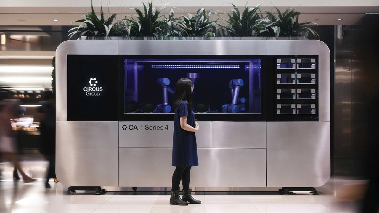 Circus CA-1 Restaurant Robot