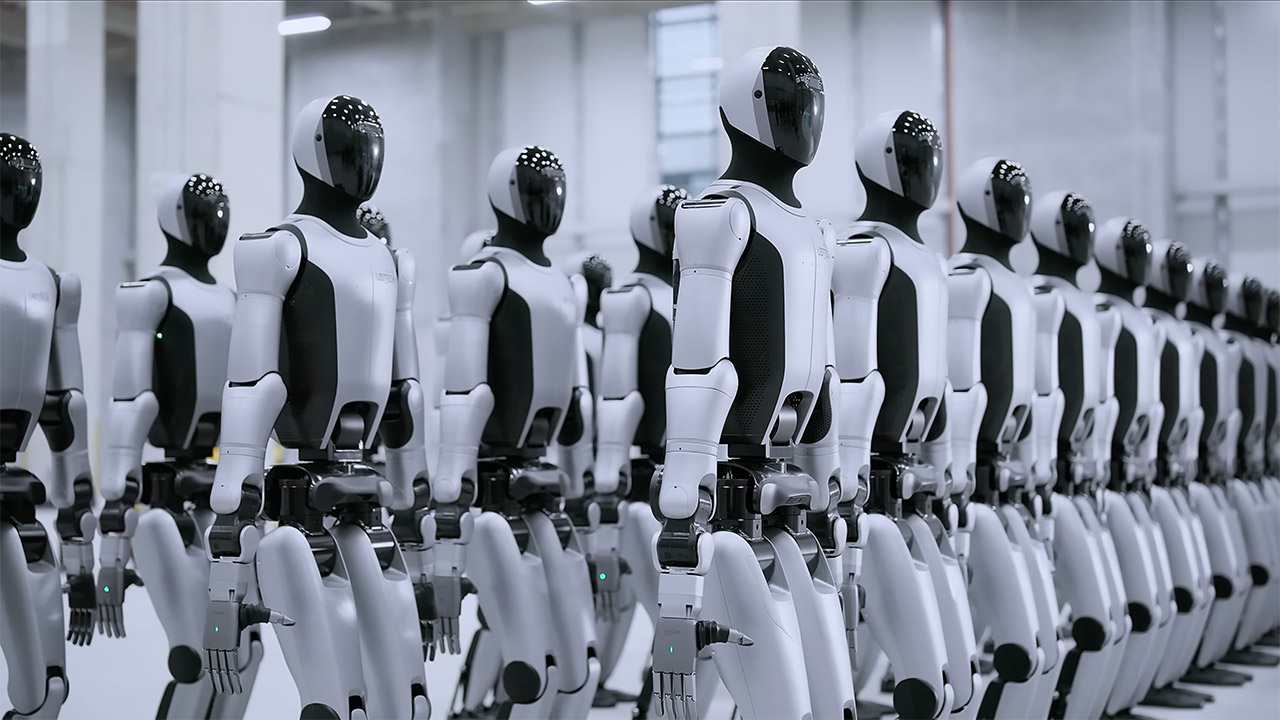 UBTECH's Walker S2 Humanoid Robotic Steps Into Factories, Lots of at a Time 2 UBTECH Walker S2 Humanoid Robot Mass Production Delivery