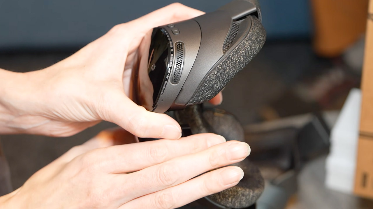 Valve Steam Frame VR Headset Deep Dive