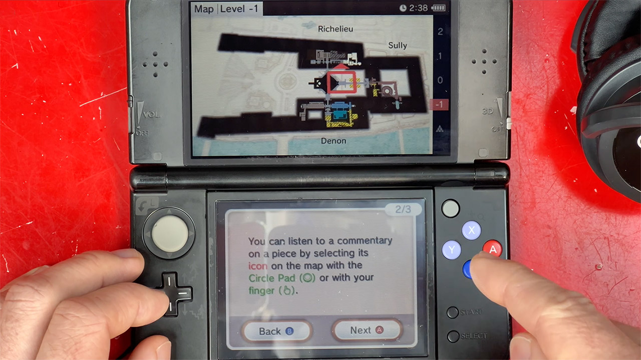 Nintendo 3DS XL Louvre Audio Guide