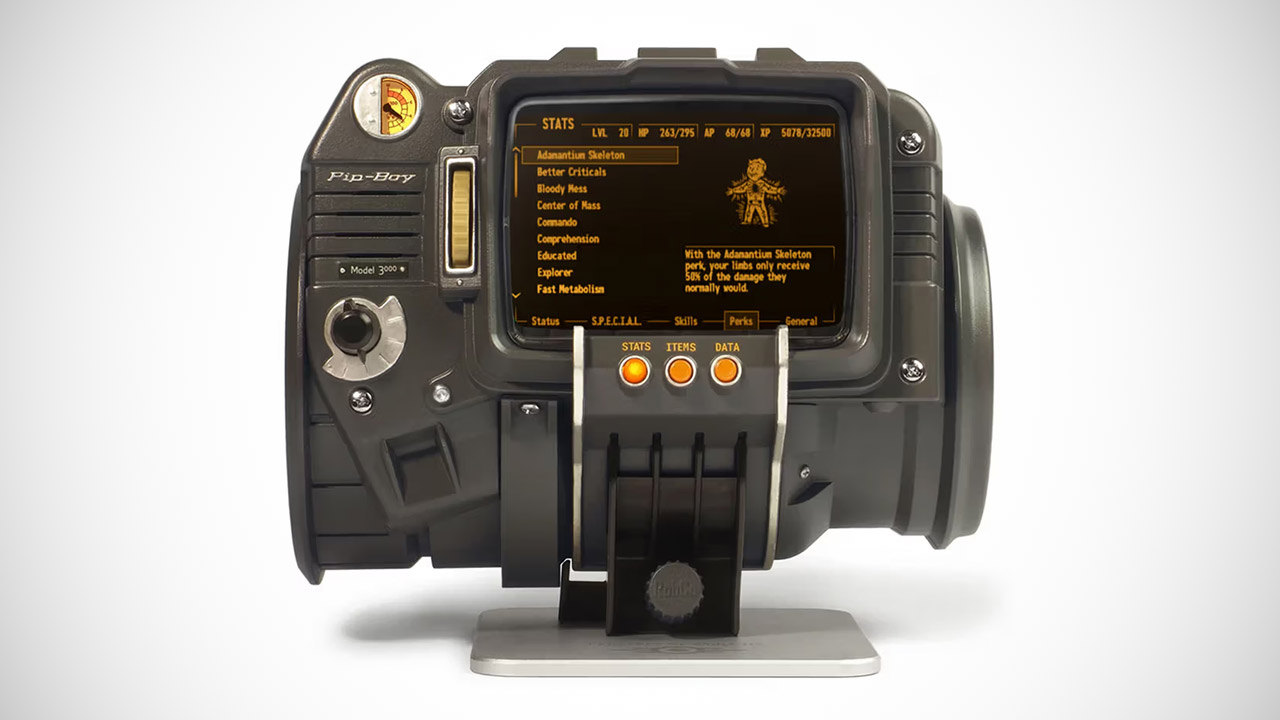 Bethesda Pip-Boy 3000 Replica