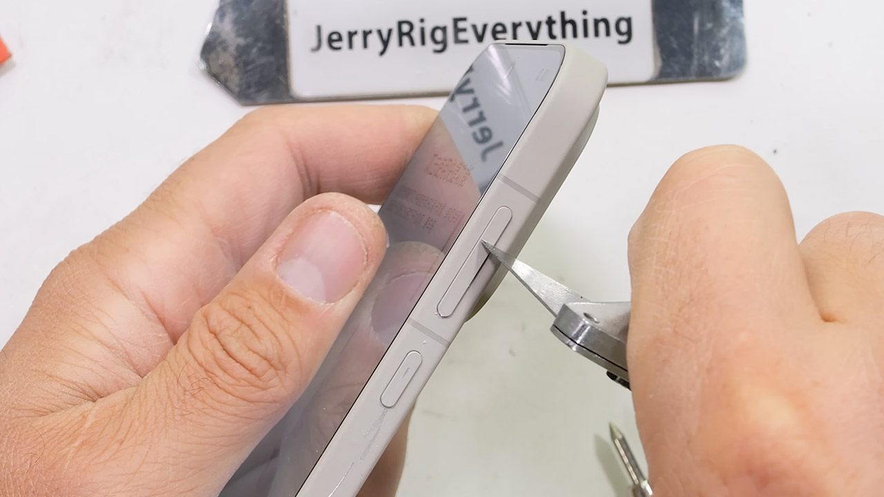 OnePlus 15 Durability Test Jerry Rig Everything