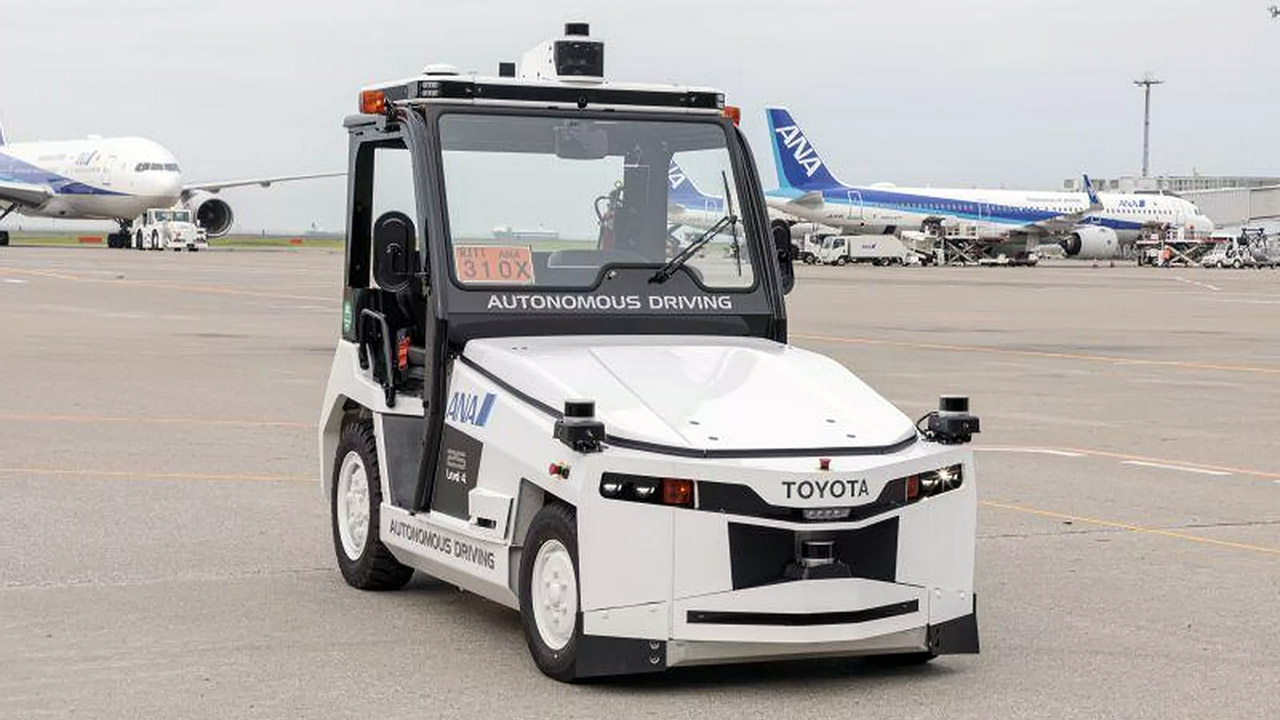 Driverless Toyota Level 4 Autonomous Vehicles Haneda Airport Tokyo ANA